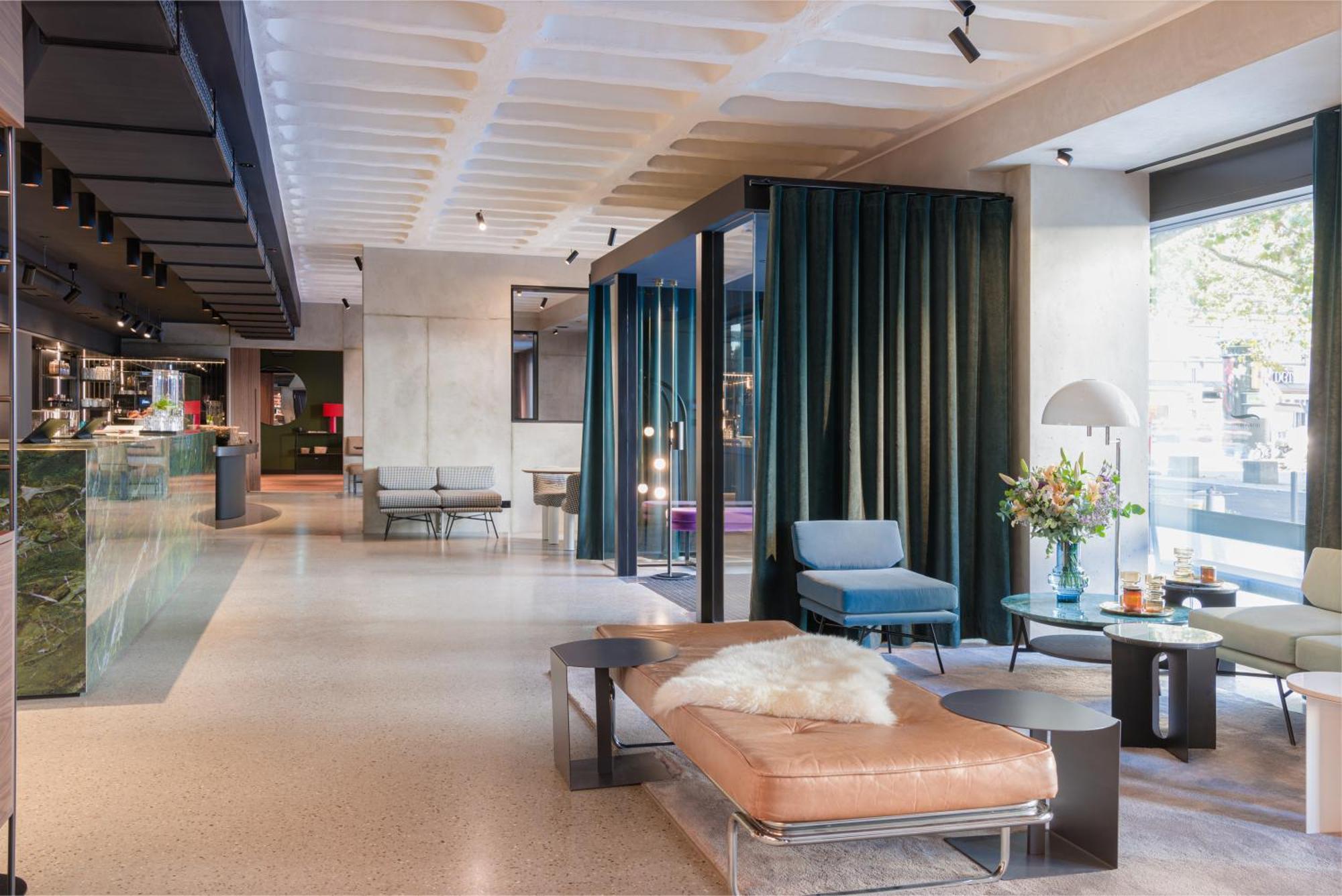 Emilu Design Hotel 4*